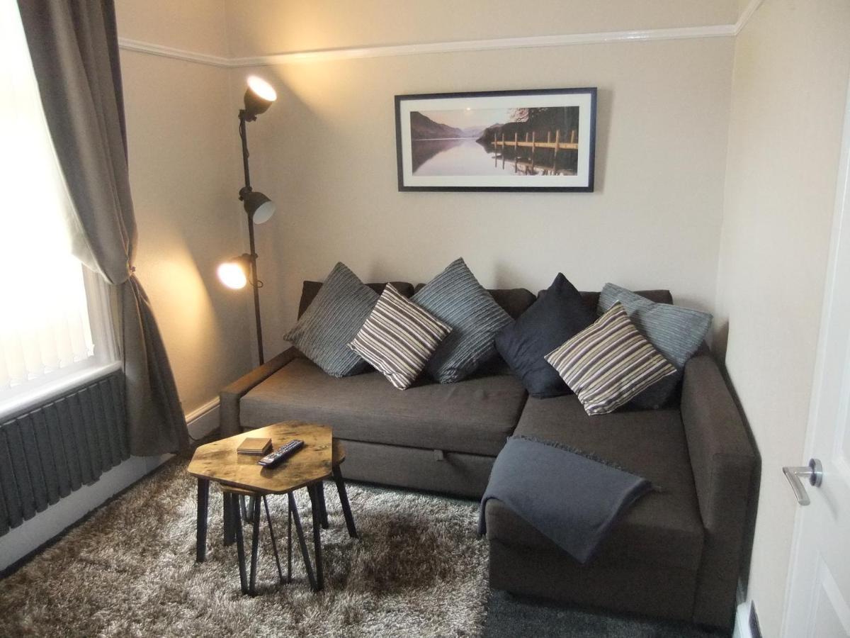 Apartamento Dewsbury House Blackpool Exterior foto
